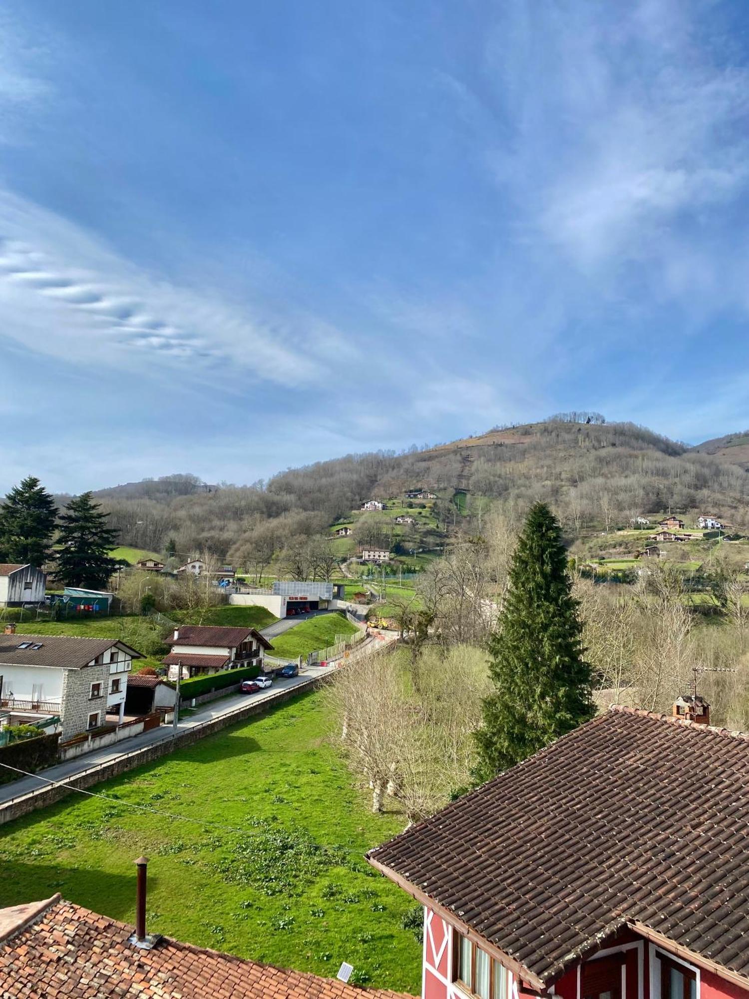 Apartamento Elizondo Giltxaurdi ภายนอก รูปภาพ